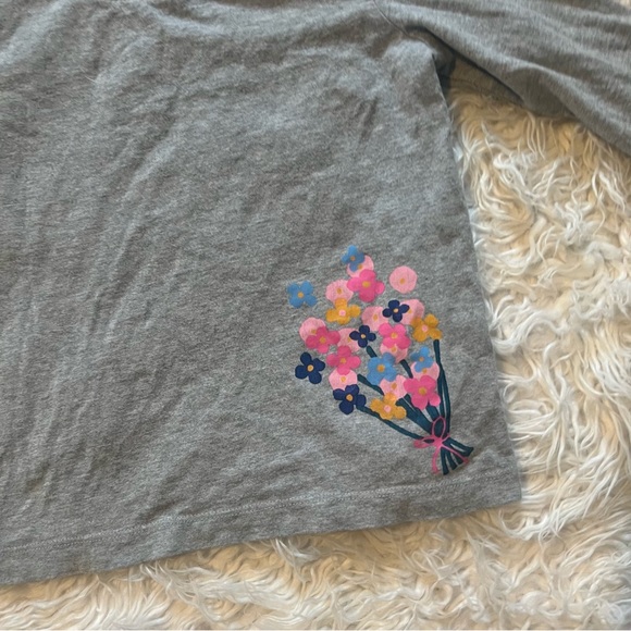 GUC Hanna Andersson Gray Floral Long Sleeve T-Shirt Sz 4 - Picture 4 of 5